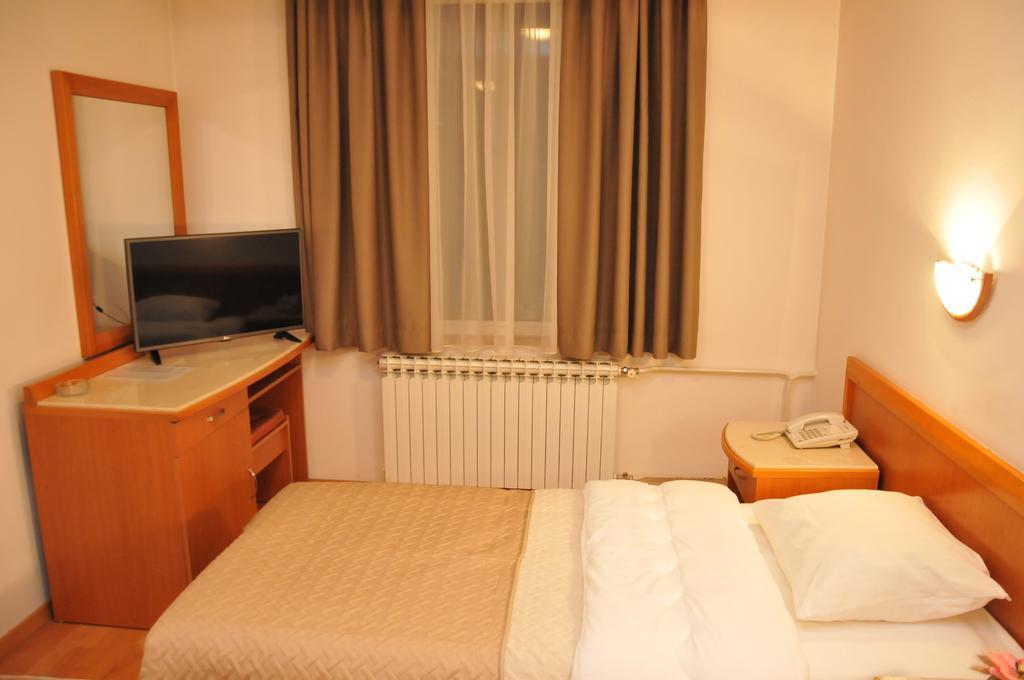 Hotel Terex Naselje Starosjedilaca Extérieur photo